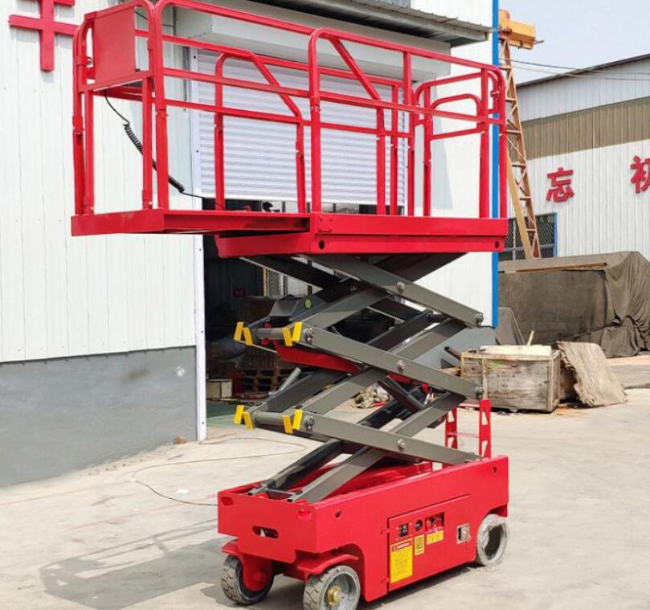 莱城移动剪叉式升降机